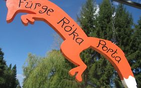 Fürge Róka Porta